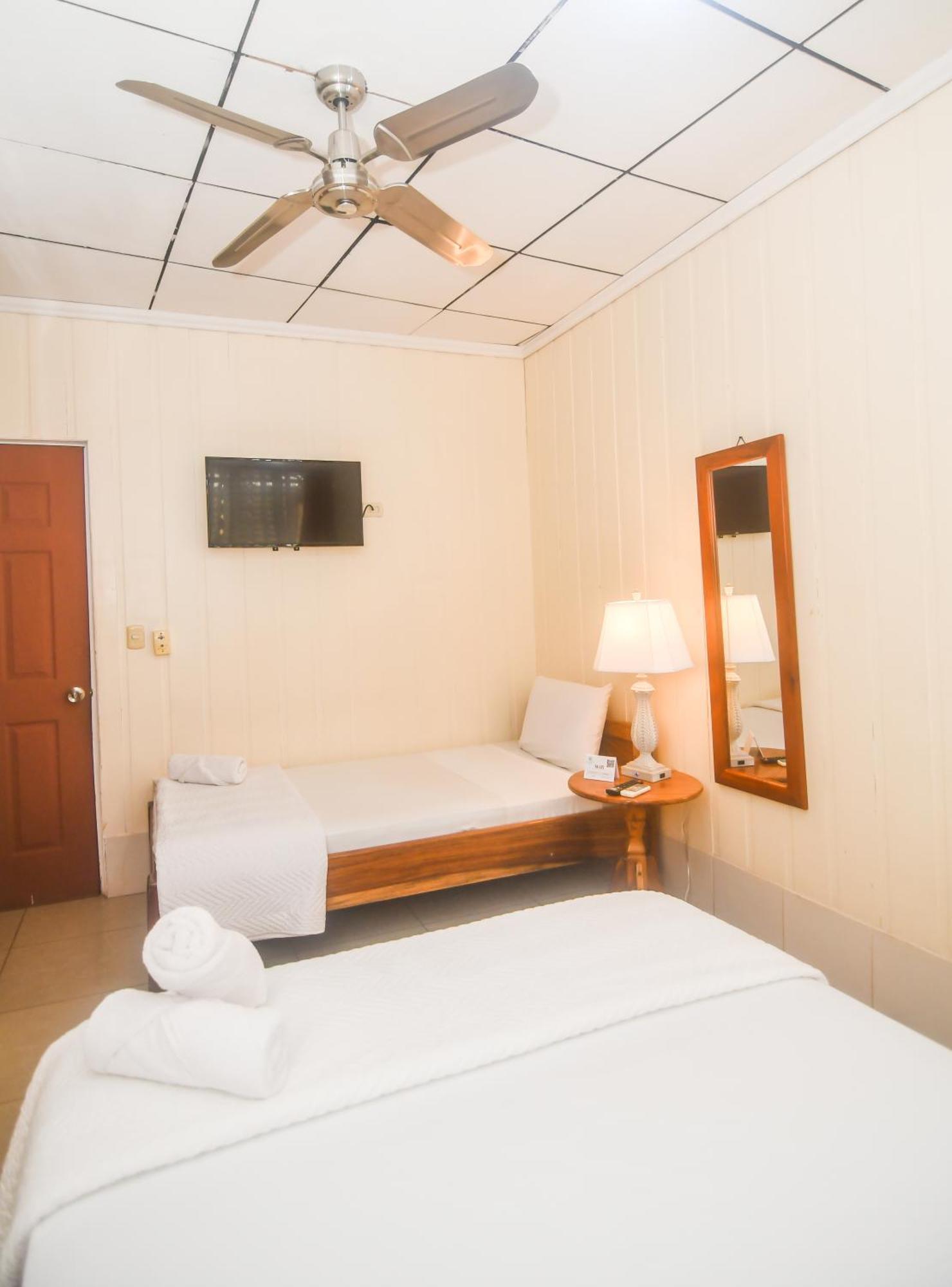 Gran Hotel Chorotega Puntarenas Bagian luar foto